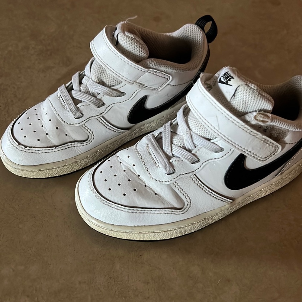 Toddler 10c Nike Shoes